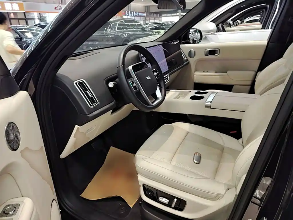 Li Auto Li L8 — миниатюра 15