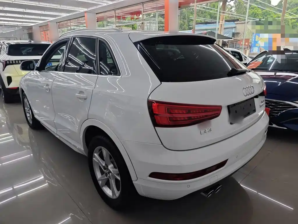 Audi Q3 — миниатюра 15