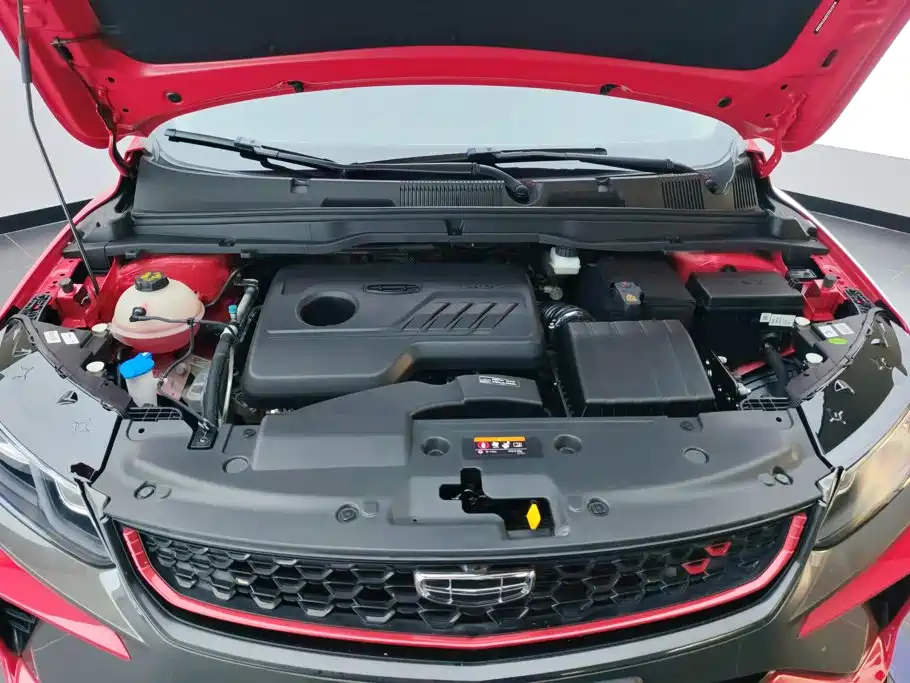 Geely Binyue — миниатюра 10