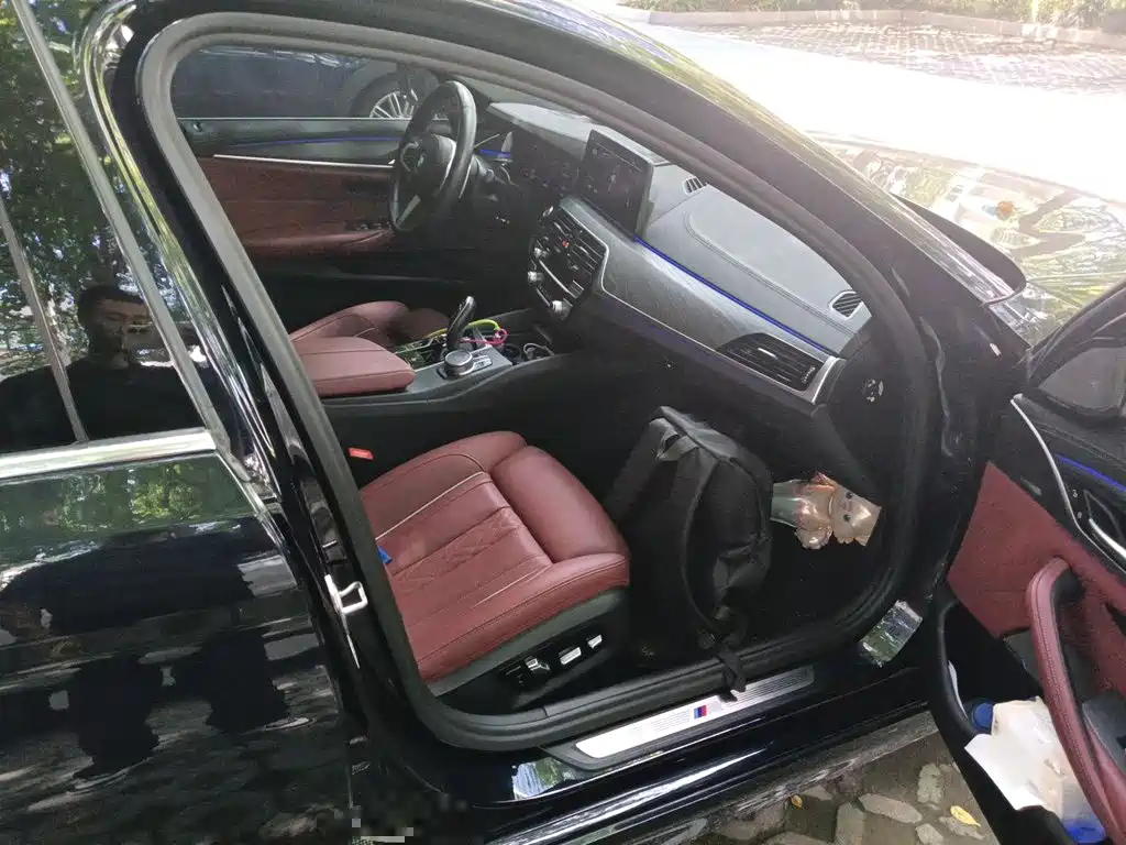 BMW 5 Series — миниатюра 20