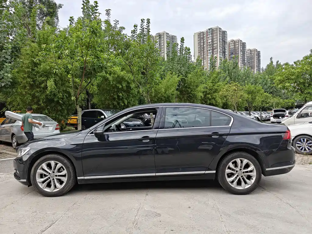 Volkswagen Magotan — миниатюра 7
