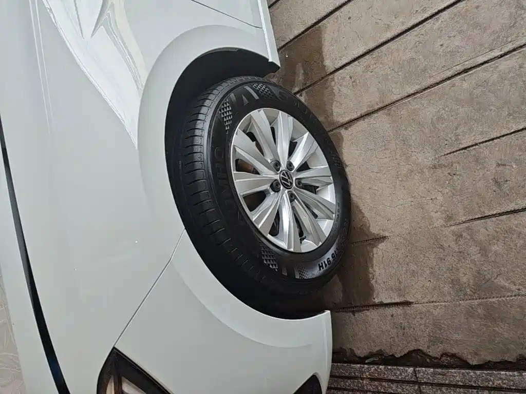 Volkswagen Lavida — миниатюра 23