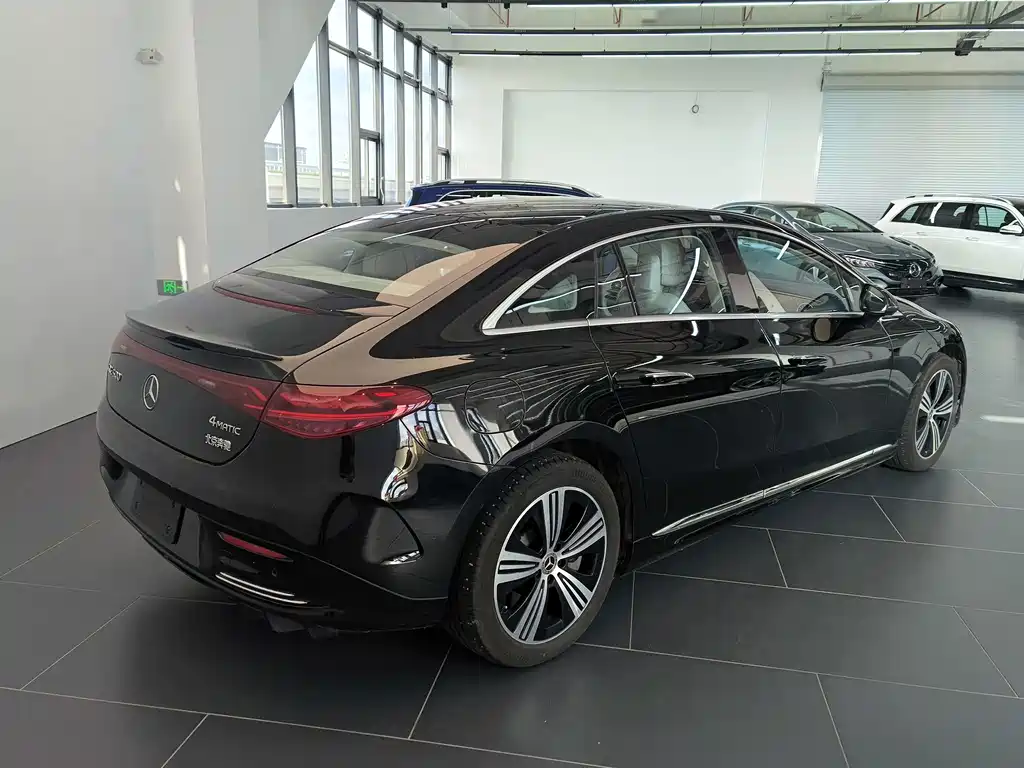Mercedes-Benz EQE — миниатюра 6