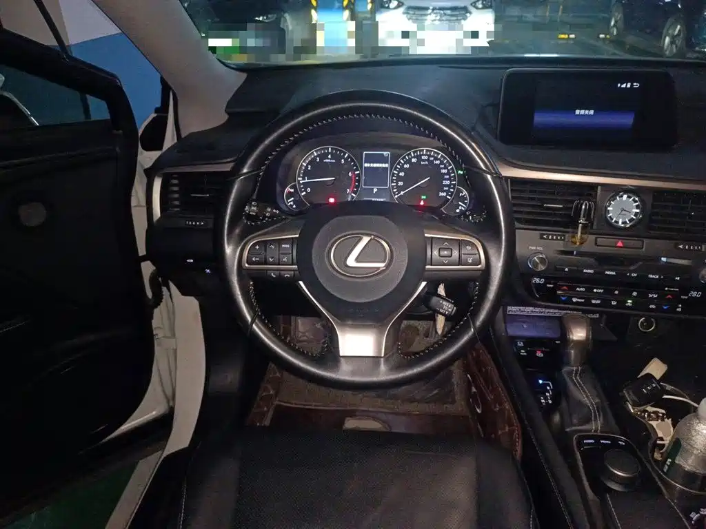 Lexus RX — миниатюра 3