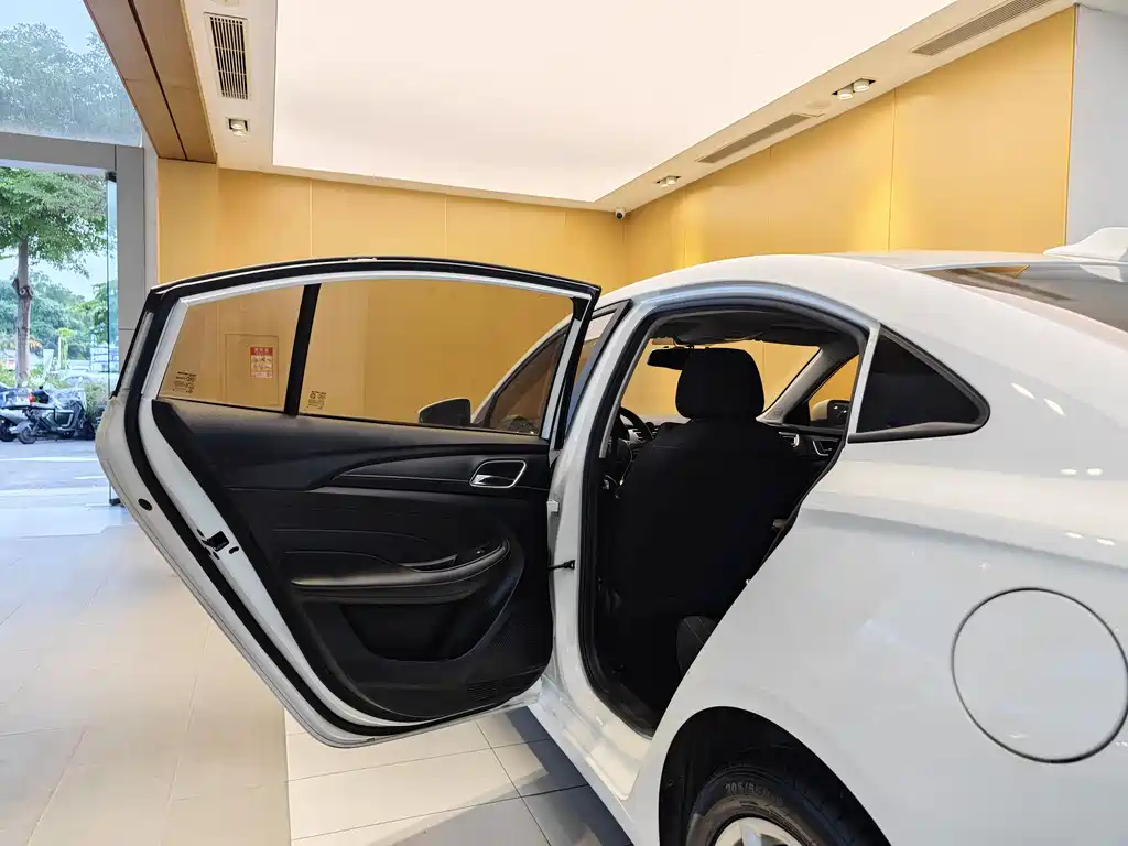 Roewe i5 — фотографии объявления, Фото 20