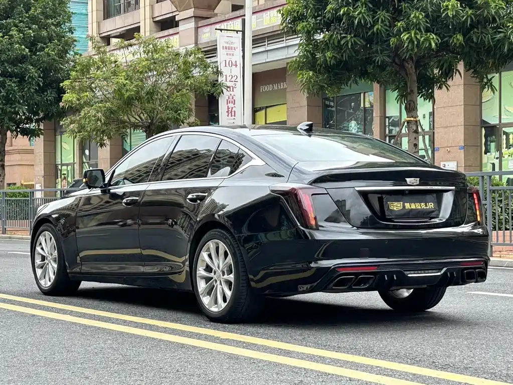 Cadillac CT5 — миниатюра 3