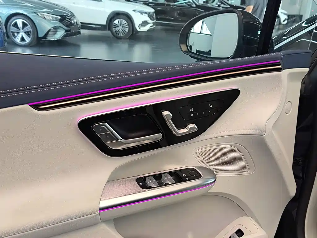Mercedes-Benz EQE — миниатюра 8