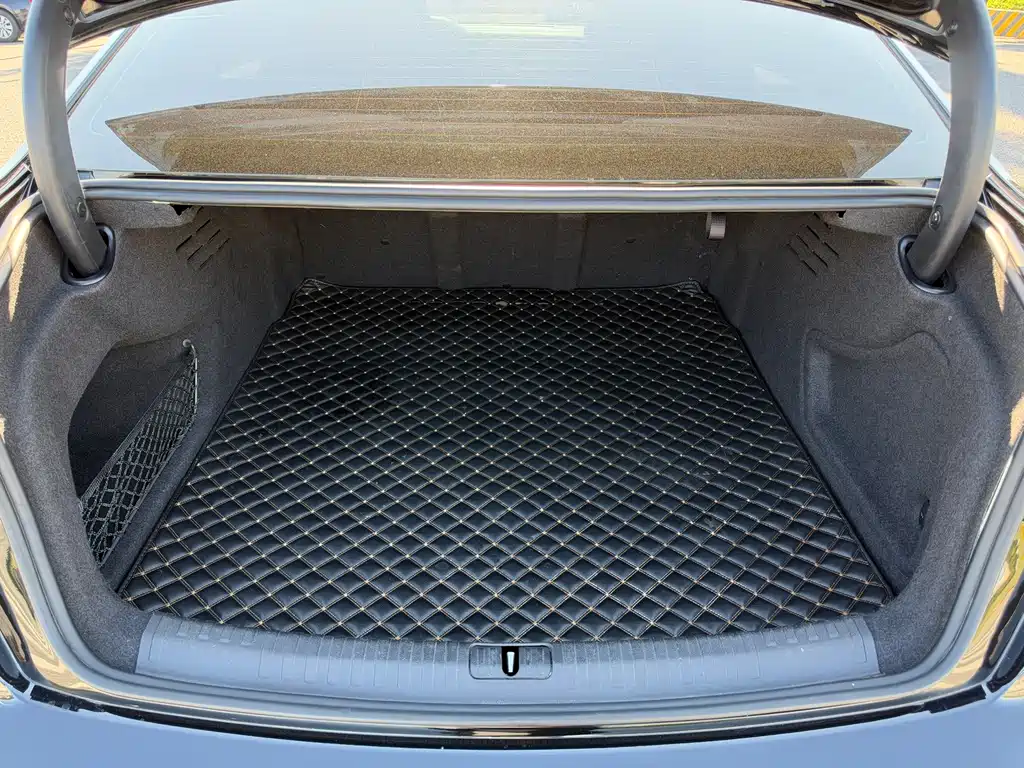 Audi A6L — миниатюра 22