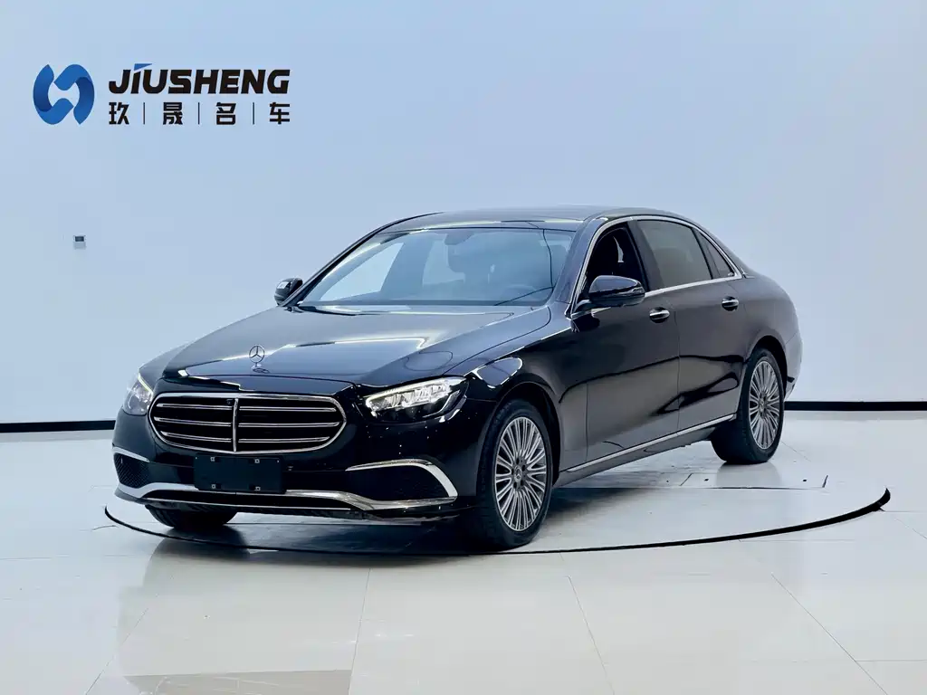 Mercedes-Benz E-Class 2022
