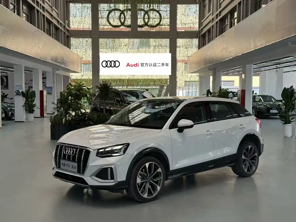 Купить Audi Q2L