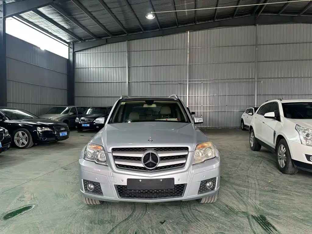 Mercedes-Benz GLK-Class (Import) — миниатюра 2