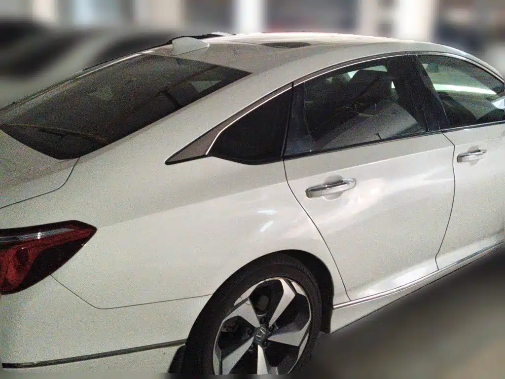 Honda Inspire — миниатюра 6