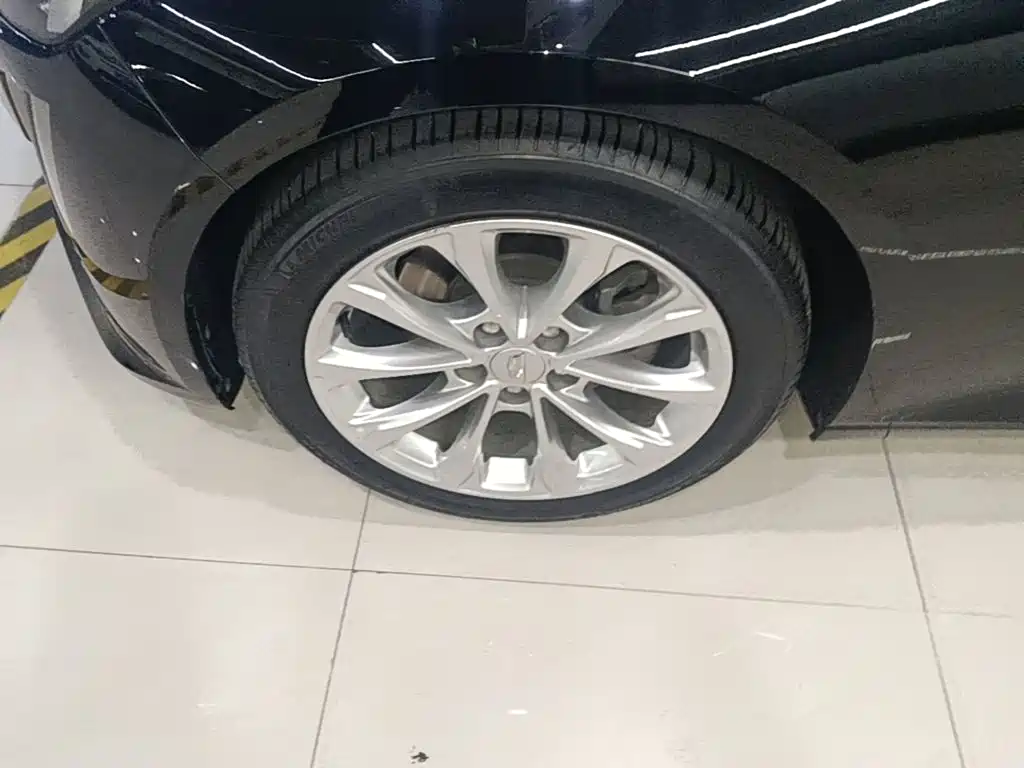 Cadillac CT5 — миниатюра 23