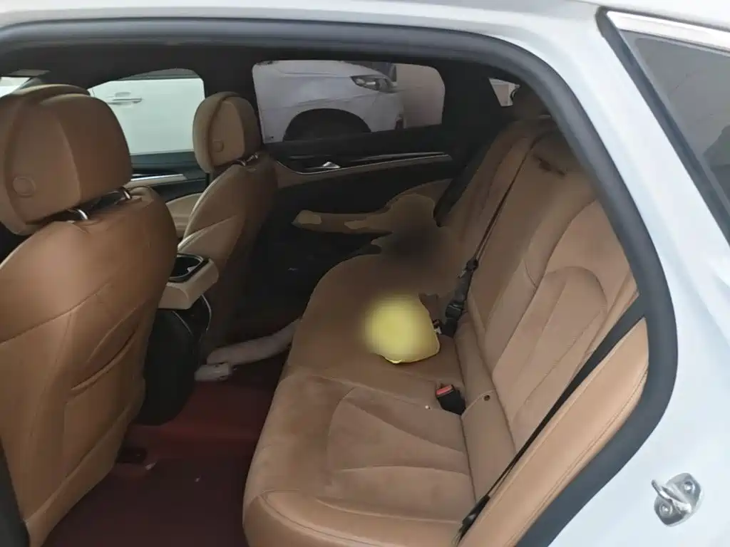 Buick LaCrosse — миниатюра 17