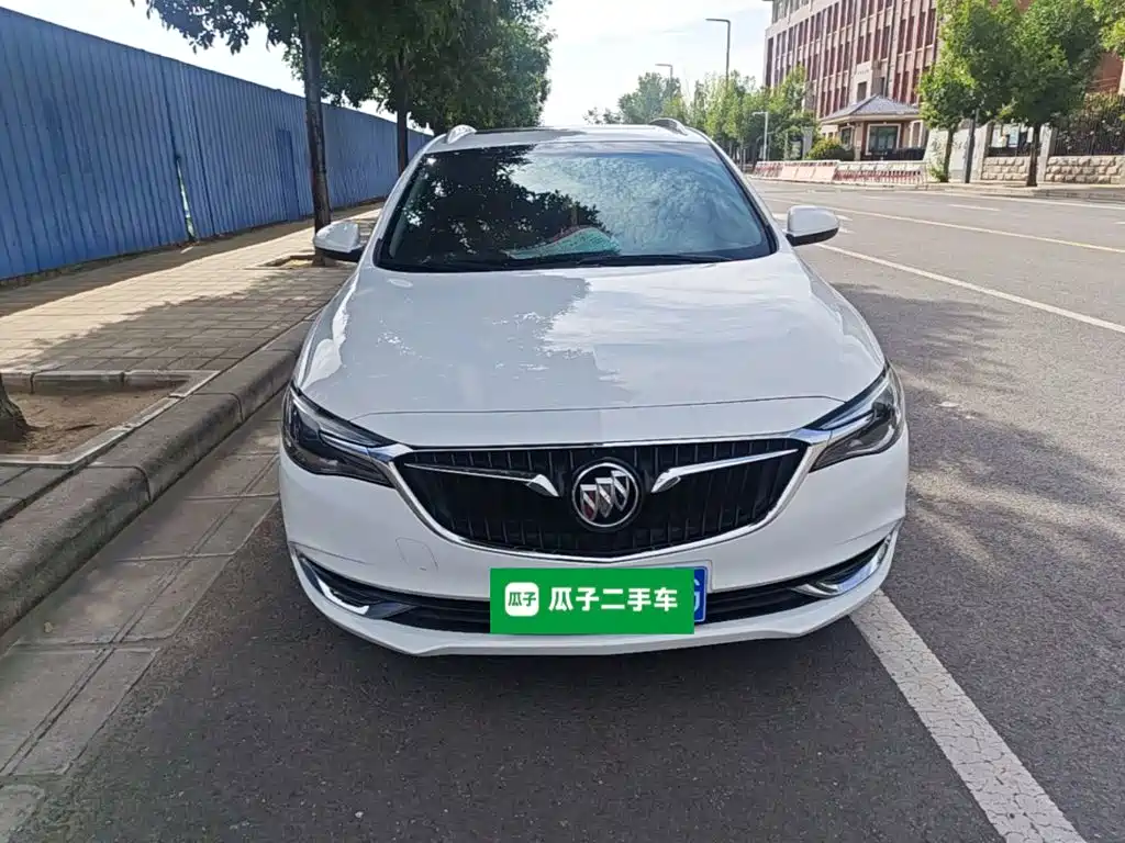Buick Excelle — миниатюра 3