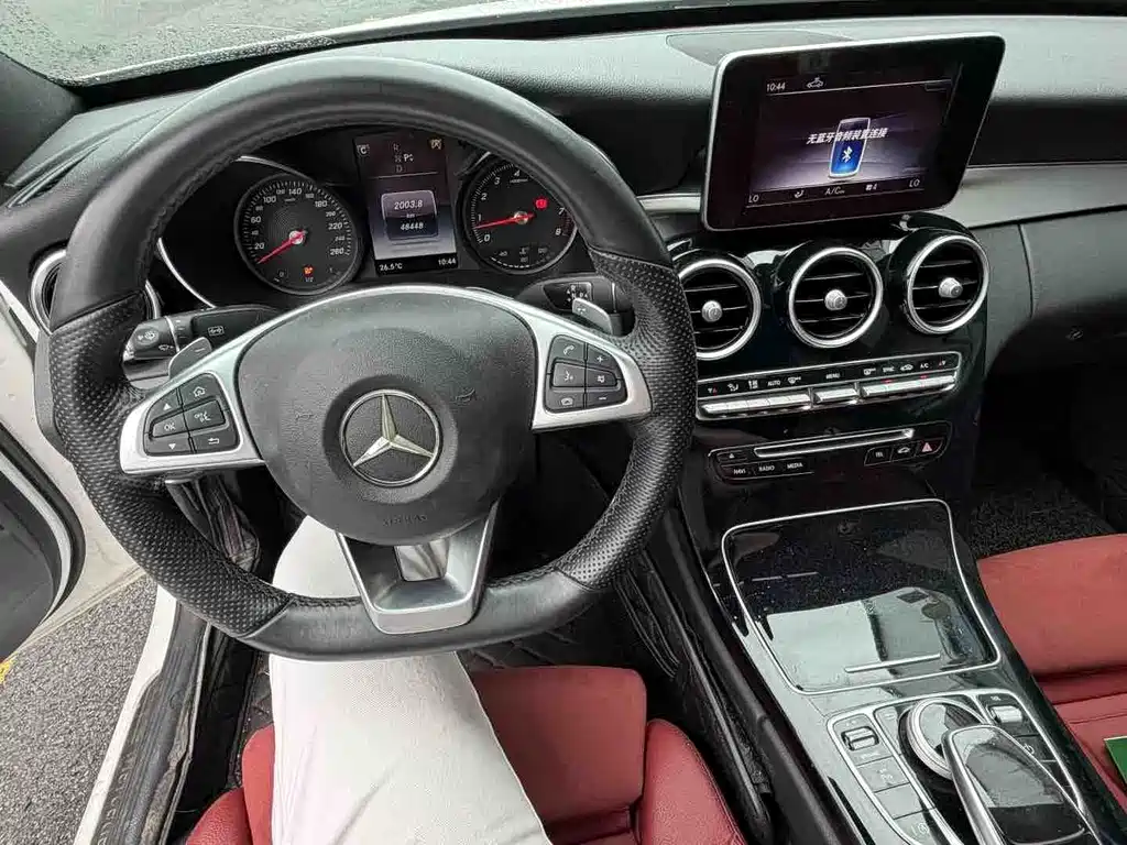Mercedes-Benz C-Class — миниатюра 6