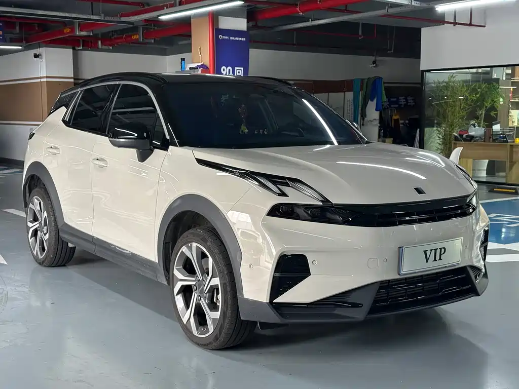 Lynk & Co 06 — миниатюра 3