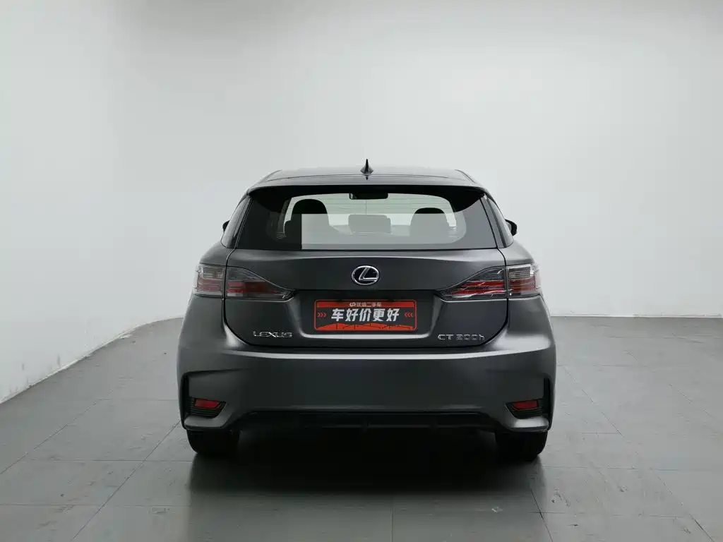 Lexus CT — миниатюра 4