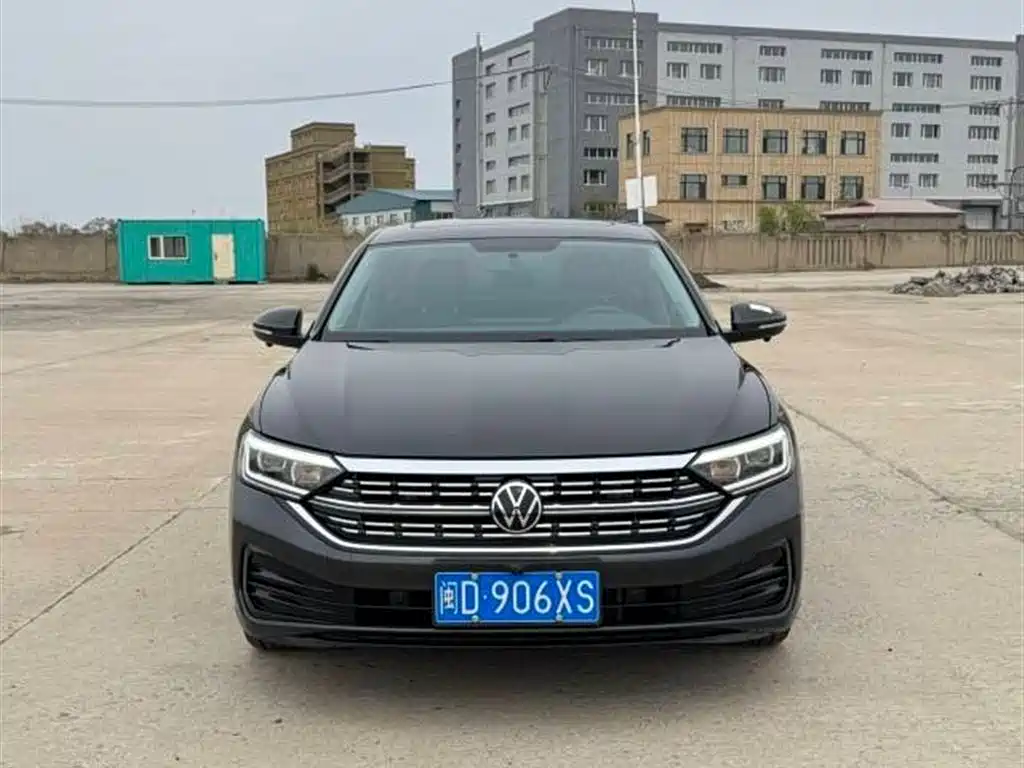 Volkswagen Sagitar 2022