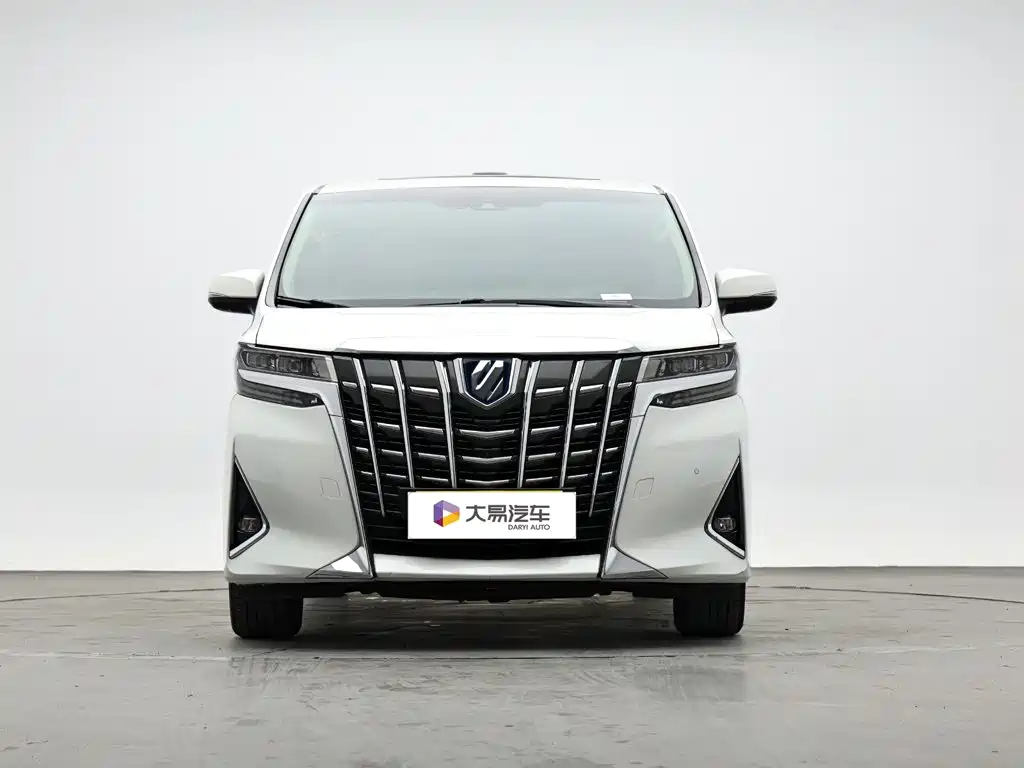 Toyota Alphard — миниатюра 2