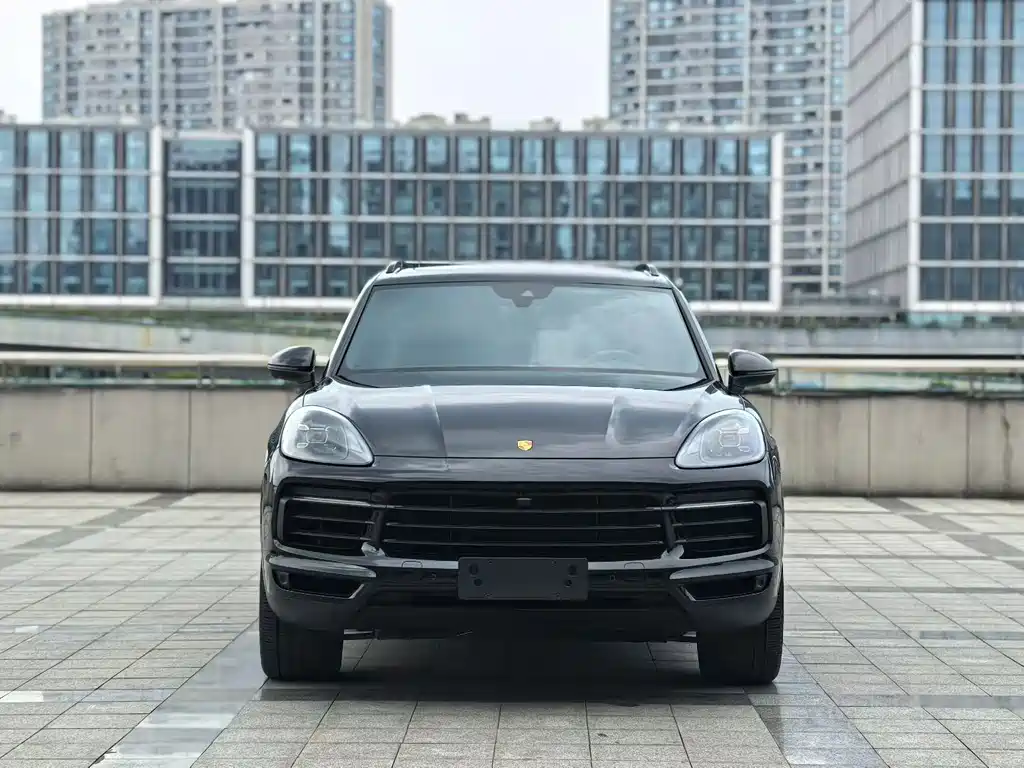 Porsche Cayenne — миниатюра 2