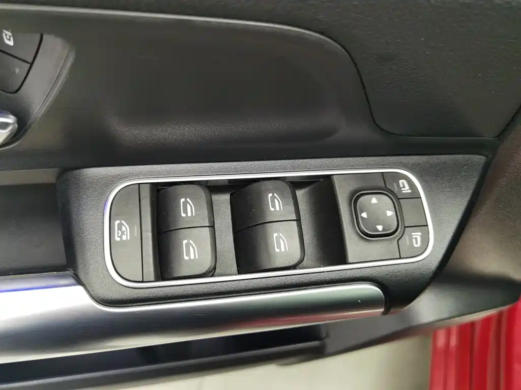 Mercedes-Benz B-Class — миниатюра 9