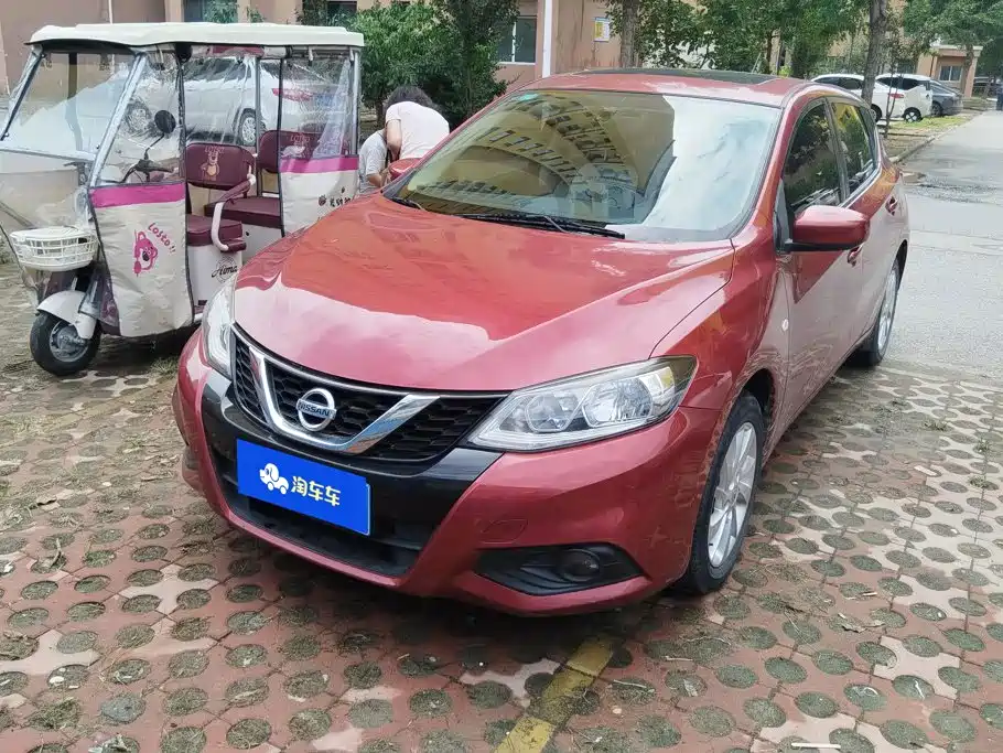 Nissan Tiida — миниатюра 2