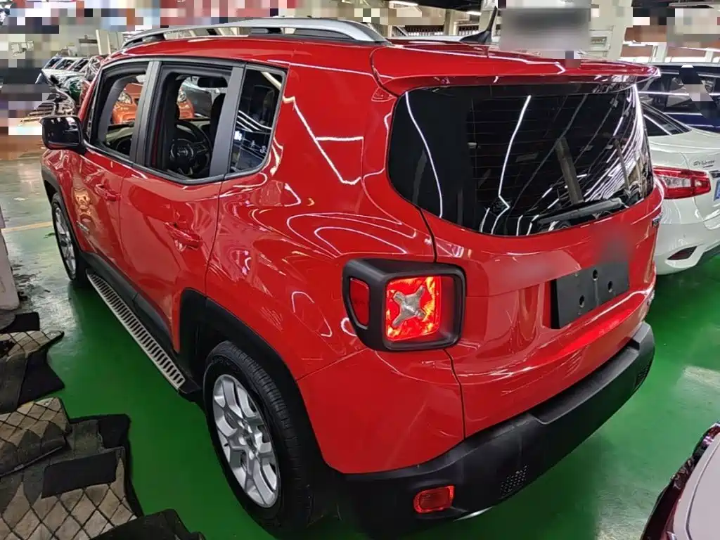 Jeep Renegade — миниатюра 5