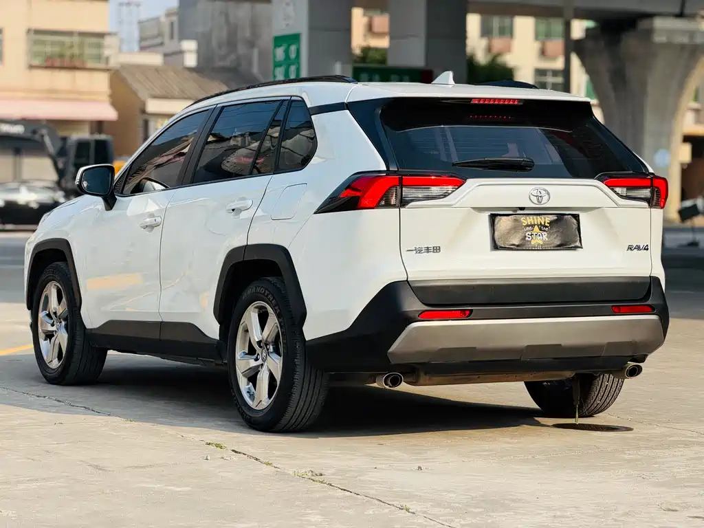 TOYOTA RAV4 RONGFANG