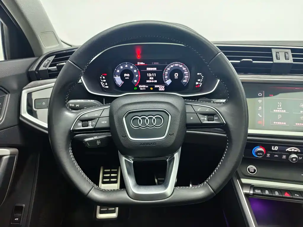 Audi Q3 — миниатюра 14
