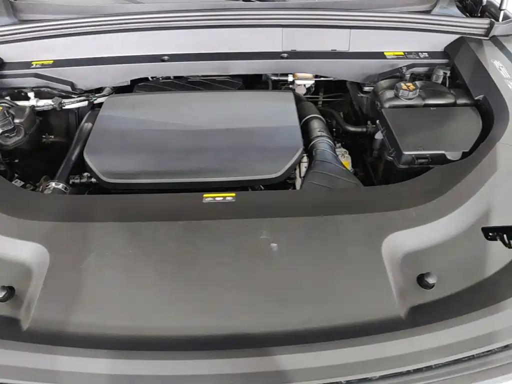 Li Auto Li L8 — миниатюра 20