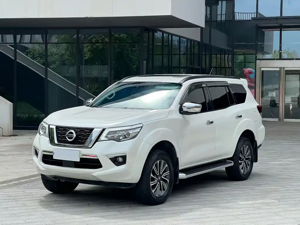 Nissan Terra