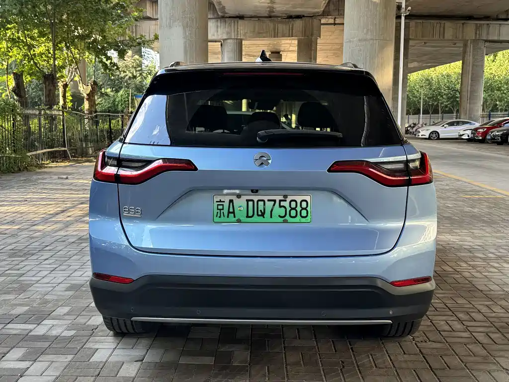 NIO ES8 — миниатюра 15