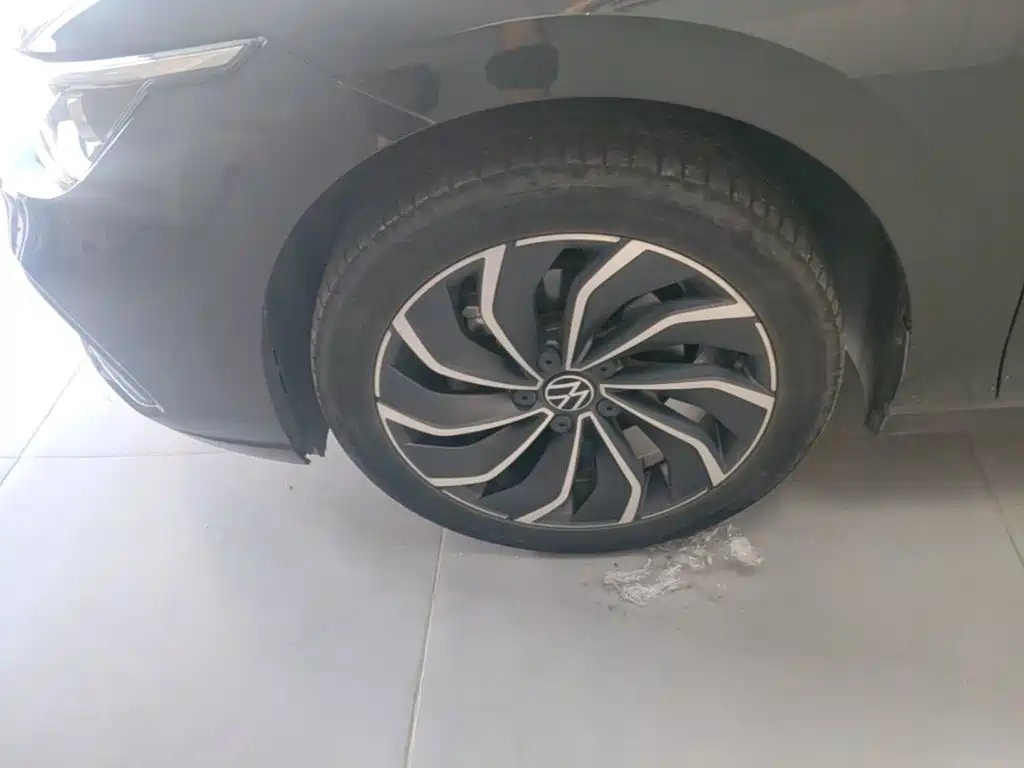 Volkswagen Golf — миниатюра 23