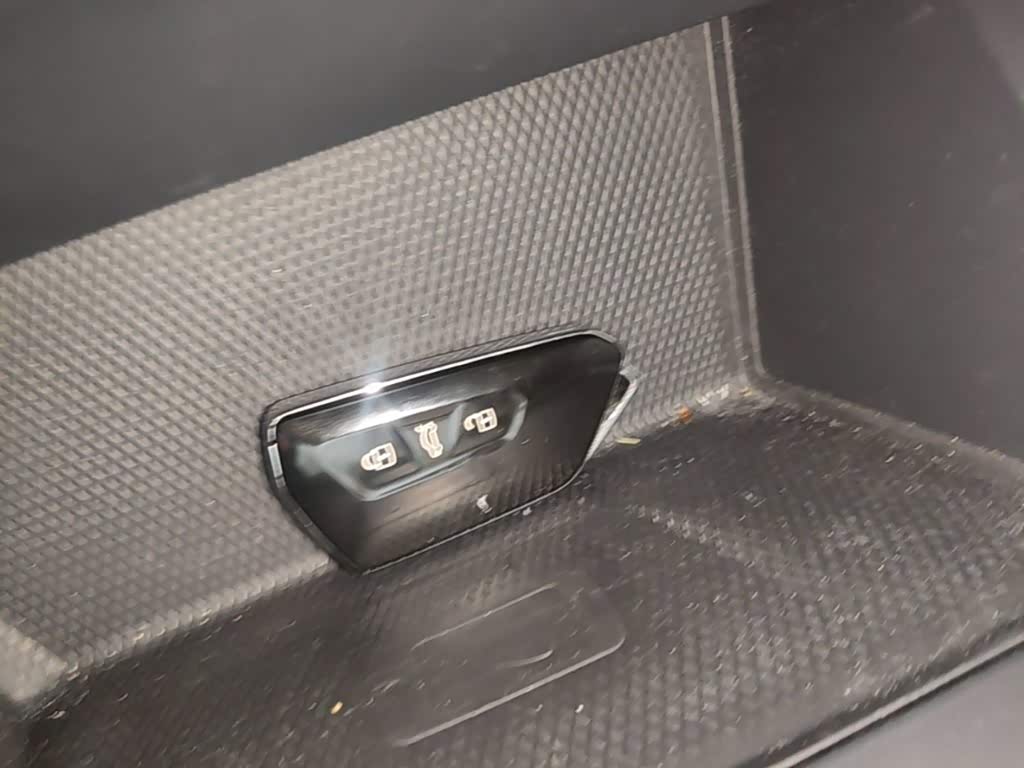 Volkswagen Golf 1.4 л 2022 г. Серебристо-серый, пробег 49200 км