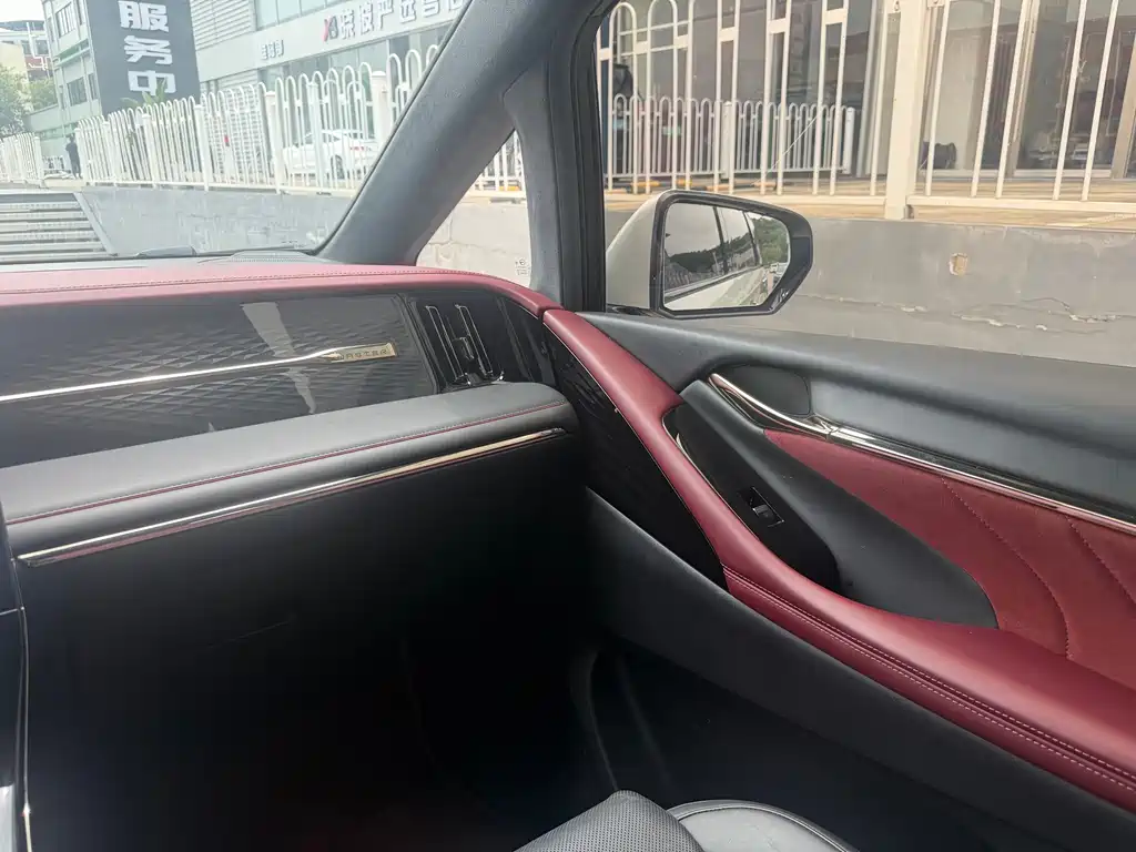 GAC Motor Trumpchi M8 — миниатюра 11