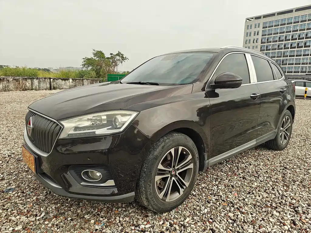 Borgward BX7 — миниатюра 2