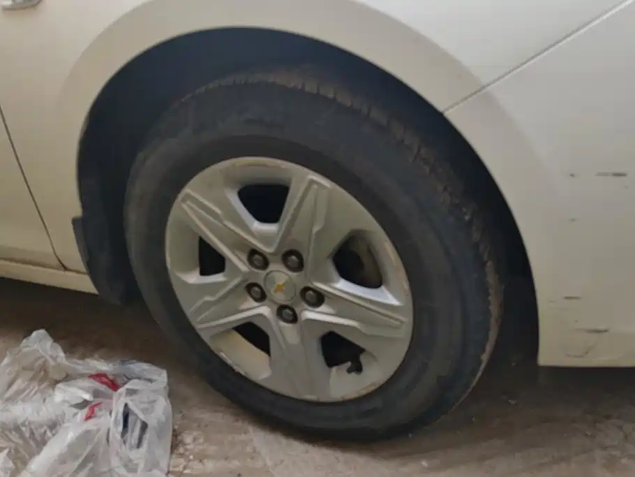 Chevrolet Cavalier — миниатюра 6