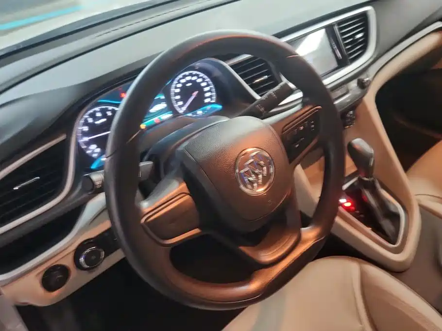 Buick Excelle — миниатюра 15