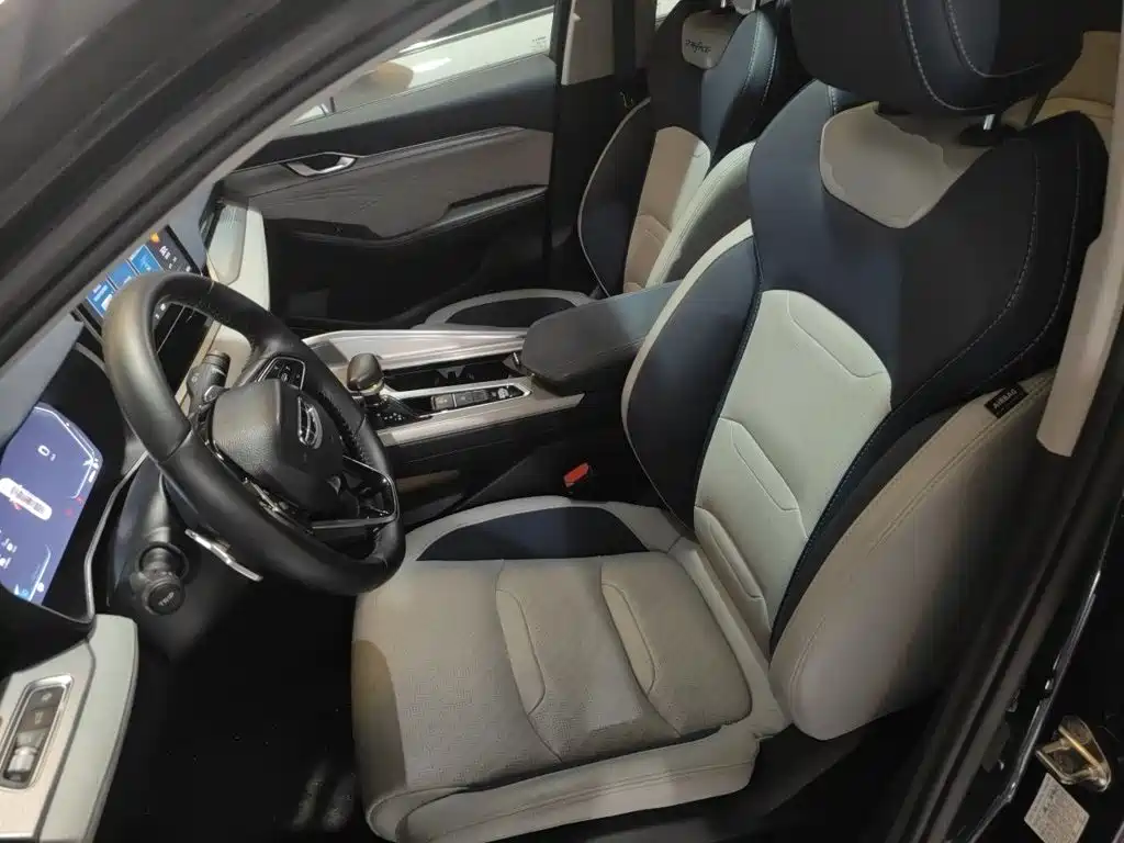 Geely Xingrui — миниатюра 8