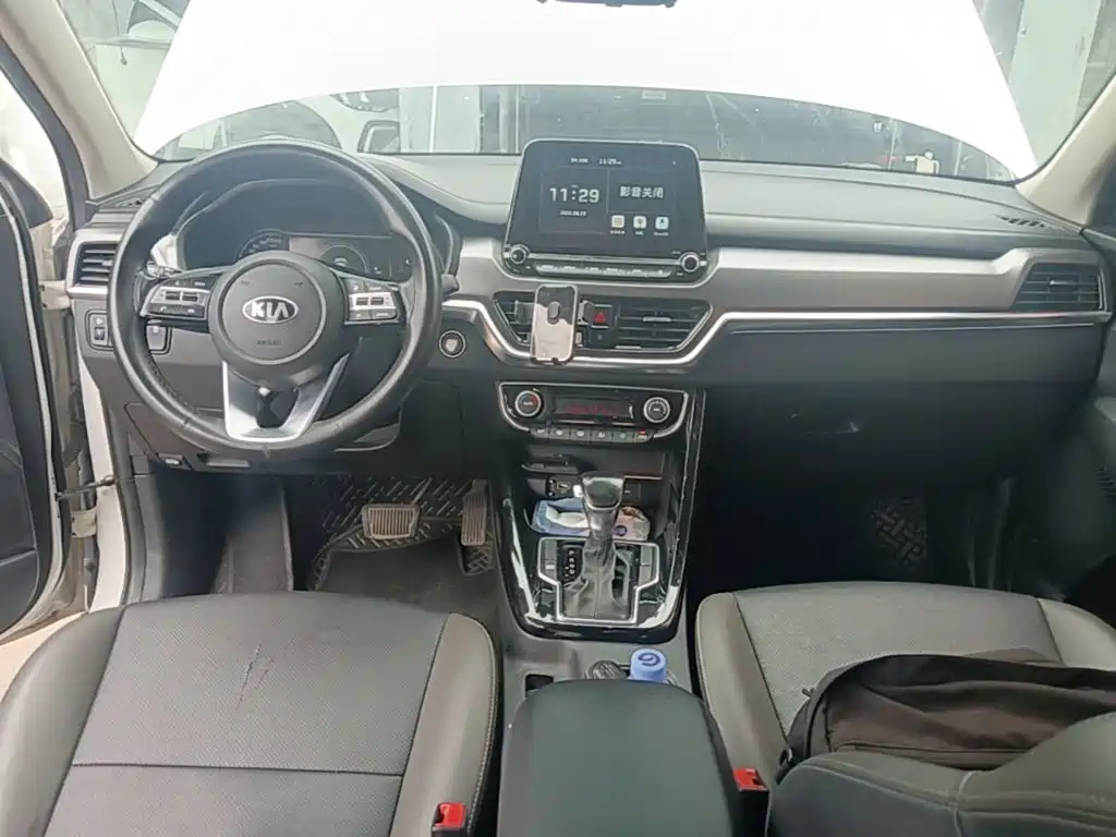 Kia Sportage — миниатюра 10