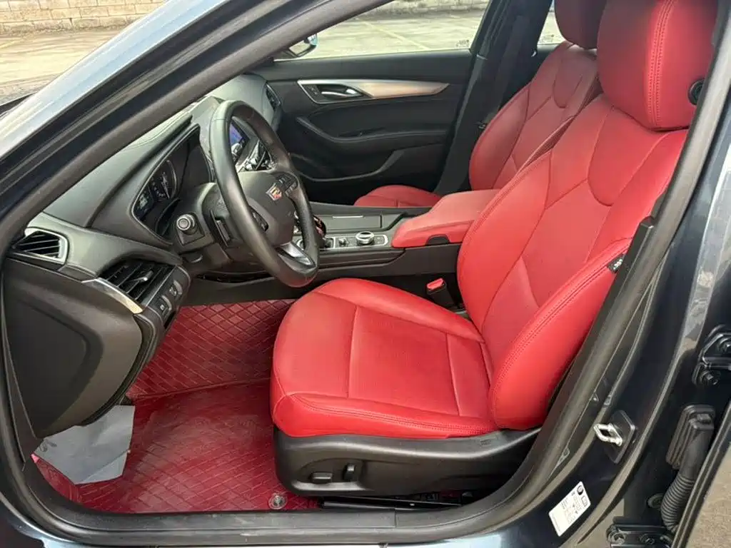 Cadillac CT5 — миниатюра 7