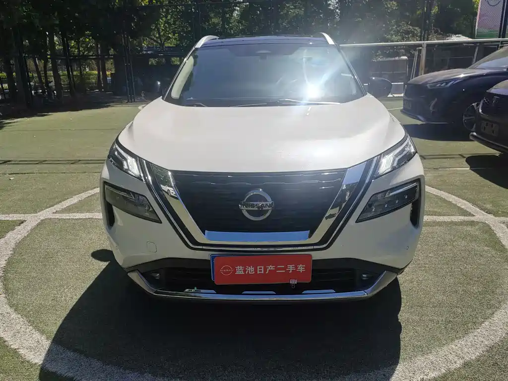Купить Nissan X-Trail