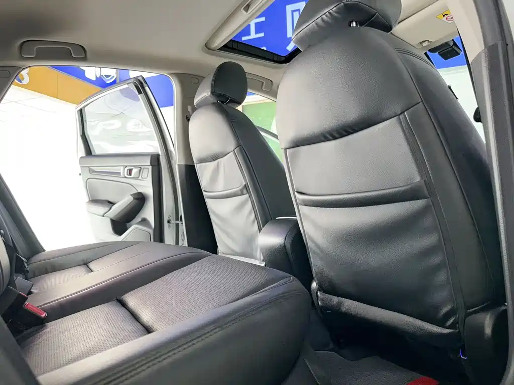 Honda Civic — миниатюра 18