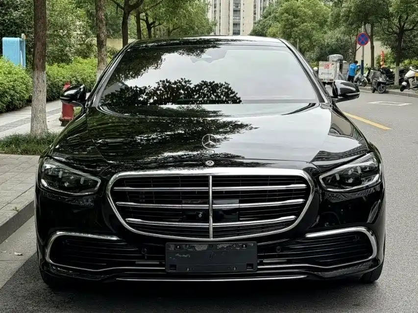 Mercedes-Benz S-Class — миниатюра 2