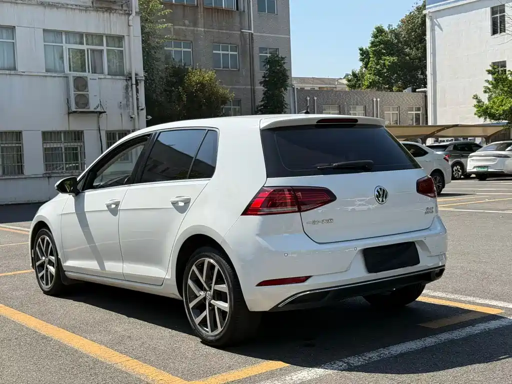 Volkswagen Golf — миниатюра 7