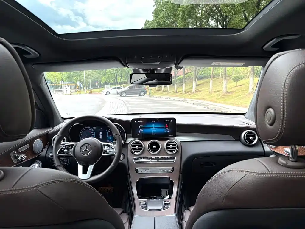 Mercedes-Benz GLC — миниатюра 5