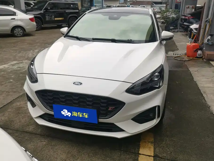 Ford Focus — миниатюра 2