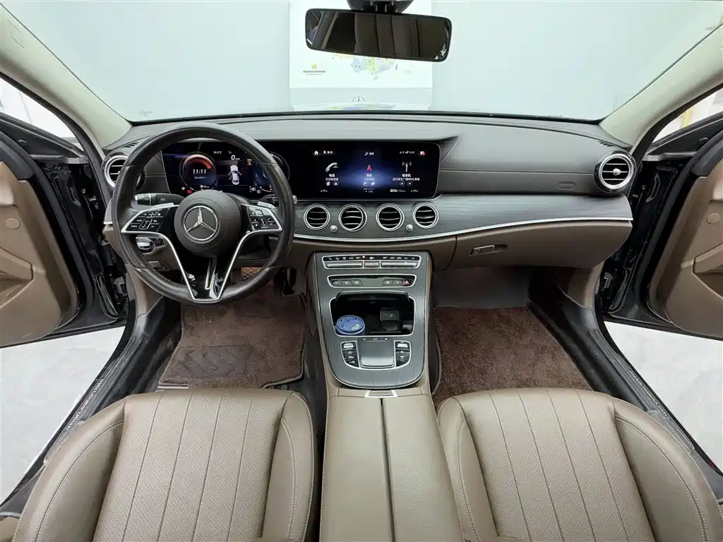 Mercedes-Benz E-Class E 2022 E 300 L Luxury