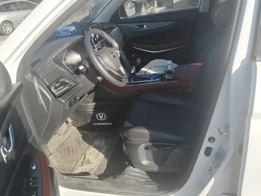 Changan CS75 — миниатюра 9